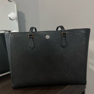 Tory Burch Robinson Tote